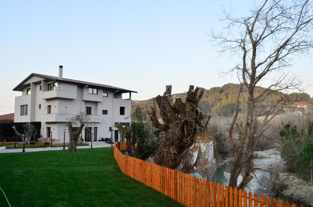N'Peze Hotel - Imazhi 5