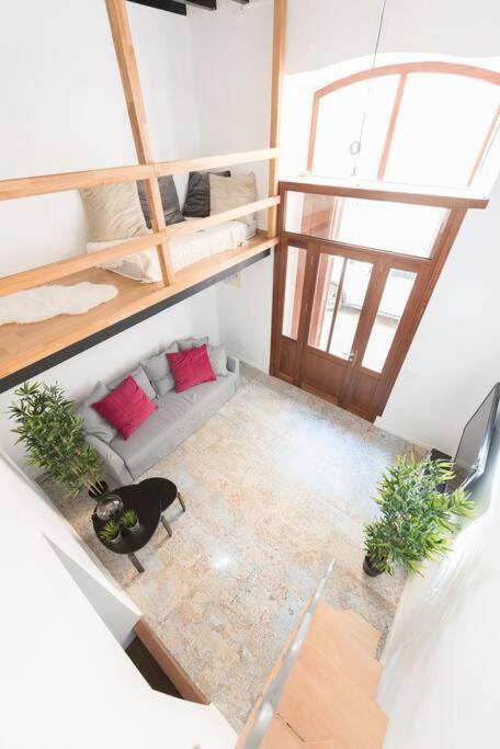 Posezení v ubytování Loft en el corazón de palma cerca de la catedral