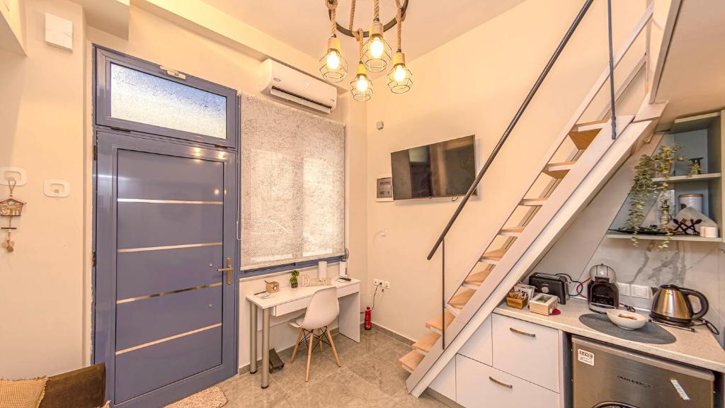 Kuchyňa alebo kuchynka v ubytovaní A unique loft studio