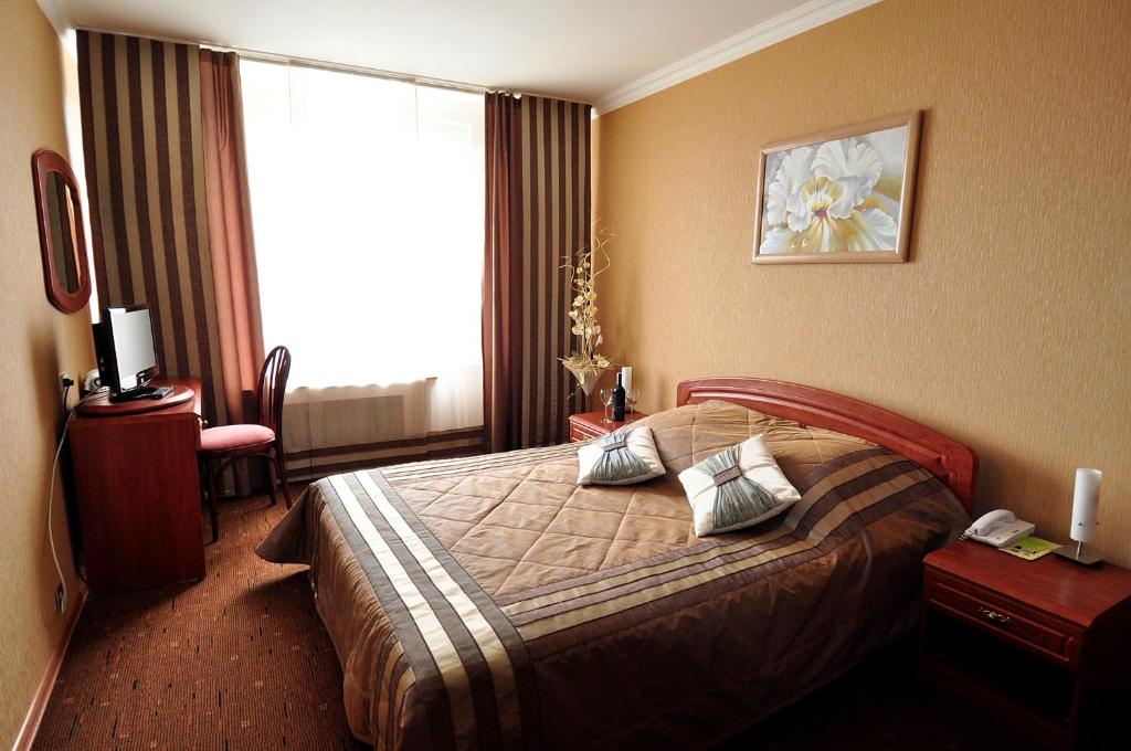 Hotel Yubileiny - Suite