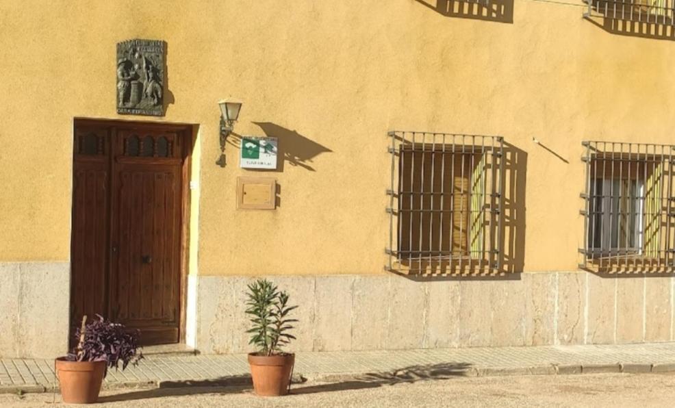 Budova, v ktorej sa dom na vidieku nachádza