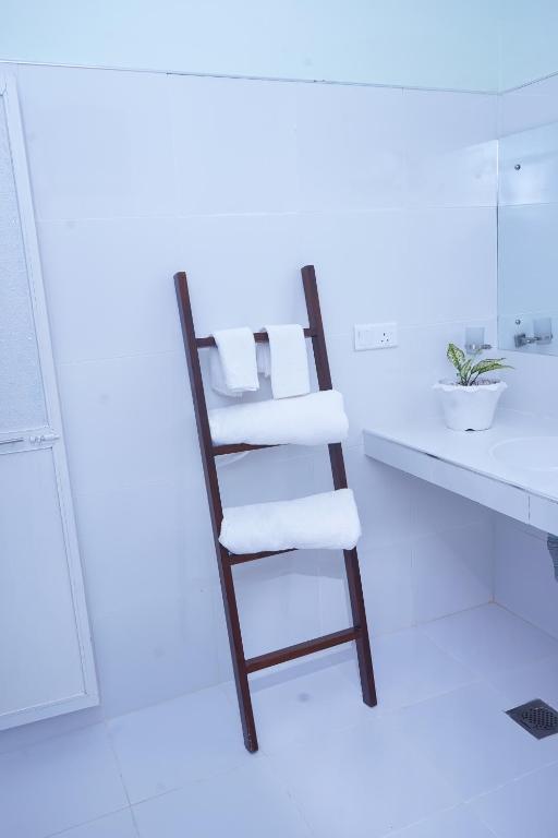 Hidden Lake Cottages Sigiriya - 11