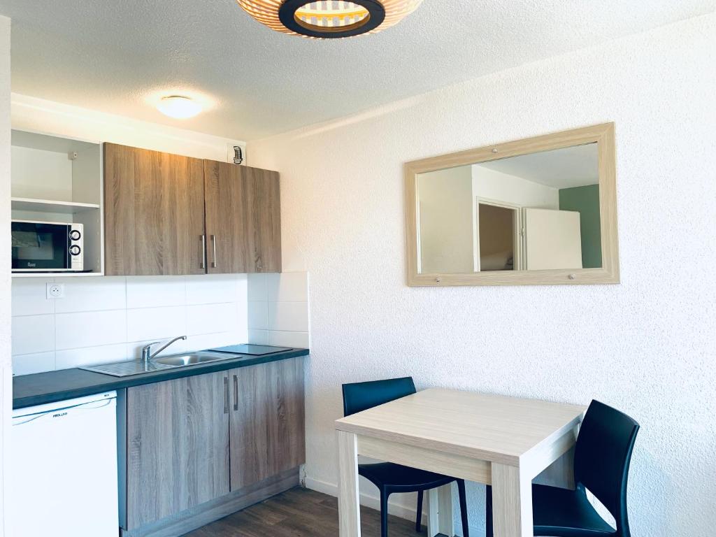 Hippotel - Family Room (3 Persons)