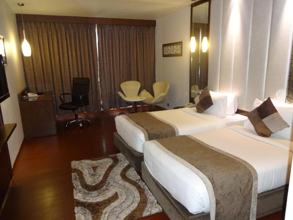 Daspalla Hyderabad - Club Doppel- Oder Zweibettzimmer Mit Stadtblick
