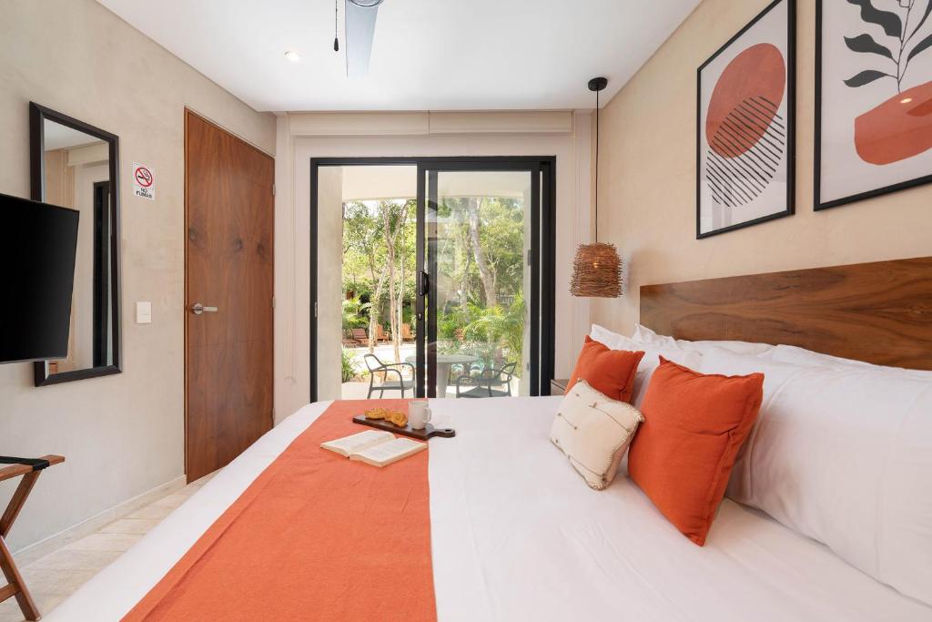 Suites at TreeTops Tulum - 带游泳池的国王室