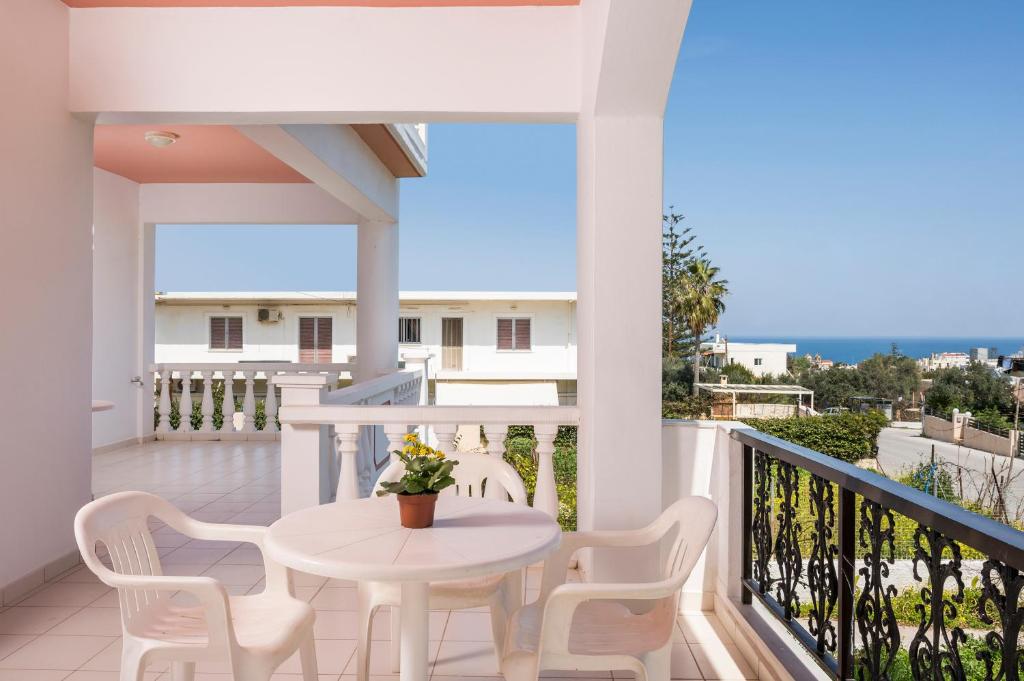 Captain Michalis Apartments - Apartamento Con Terraza Y Vista Al Mar Lateral