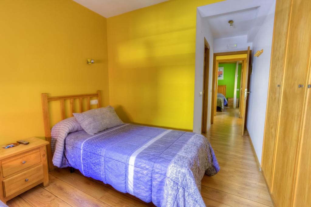 Postel nebo postele na pokoji v ubytování Hostal Rural La Tintoreria