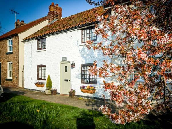 Gallery image of Clara's Cottage in West Lutton