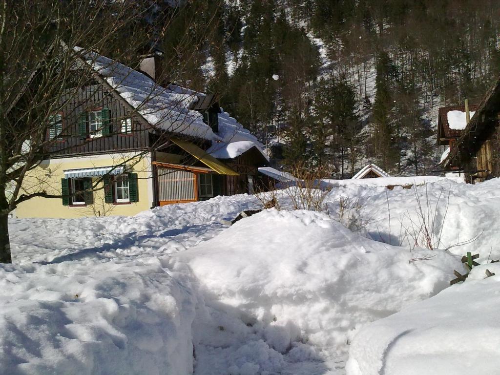 Haus Fratnik v zimě