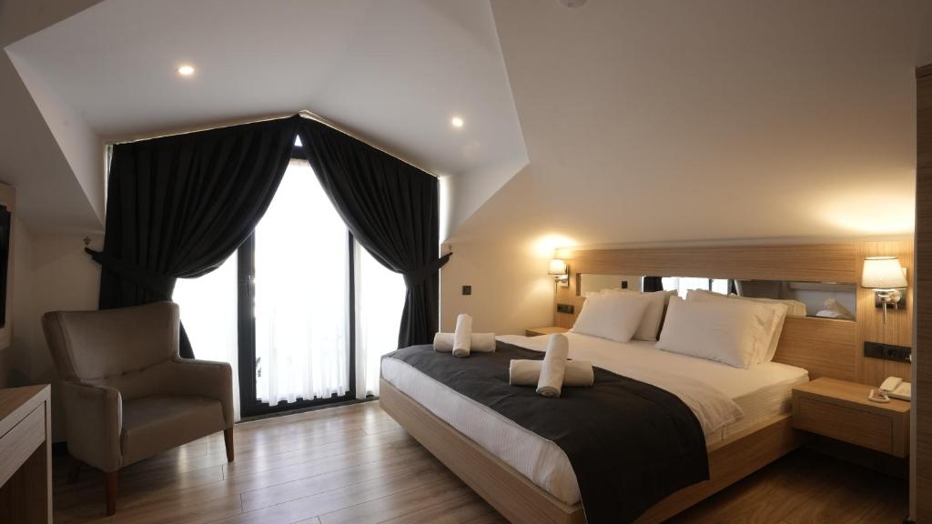 Alesta Seaside Residence - 2