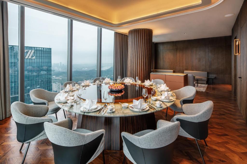Posezení v ubytování Shangri-La Nanning - The tallest hotel worldwide in Shangri-La Group