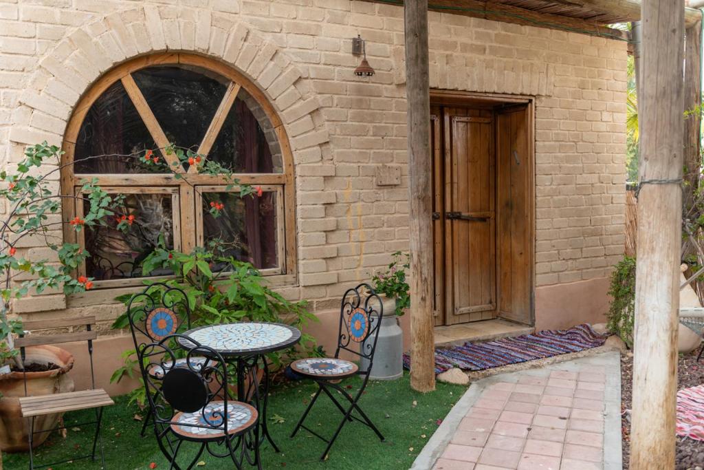 Patio nebo venkovní prostory v ubytování Desert Routes Inn Shvilim ba Midbar