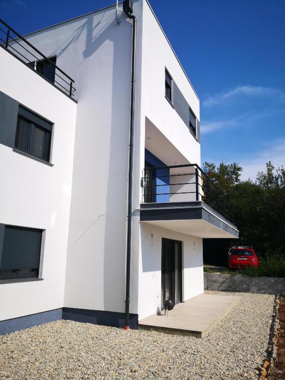 Budova, kde se apartmán nachází