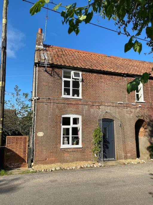 Holt Norfolk Cottage, Norwich (updated prices 2024)