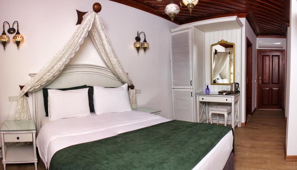 White Garden Hotel-Adult Only - 17