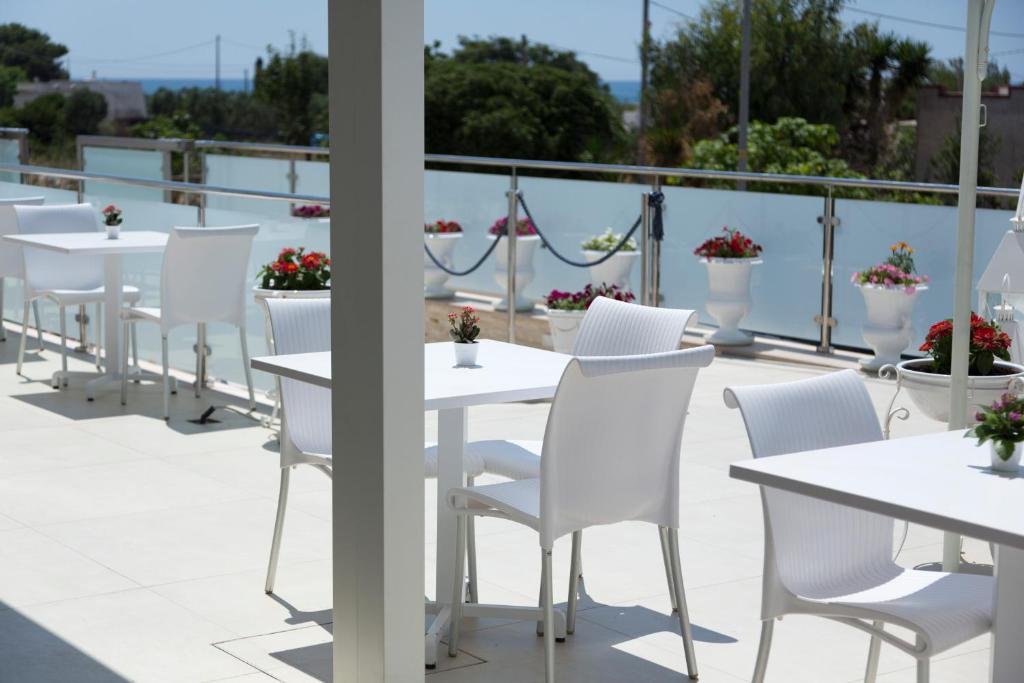 Balkón nebo terasa v ubytování LI PALI Hotel & Restaurant