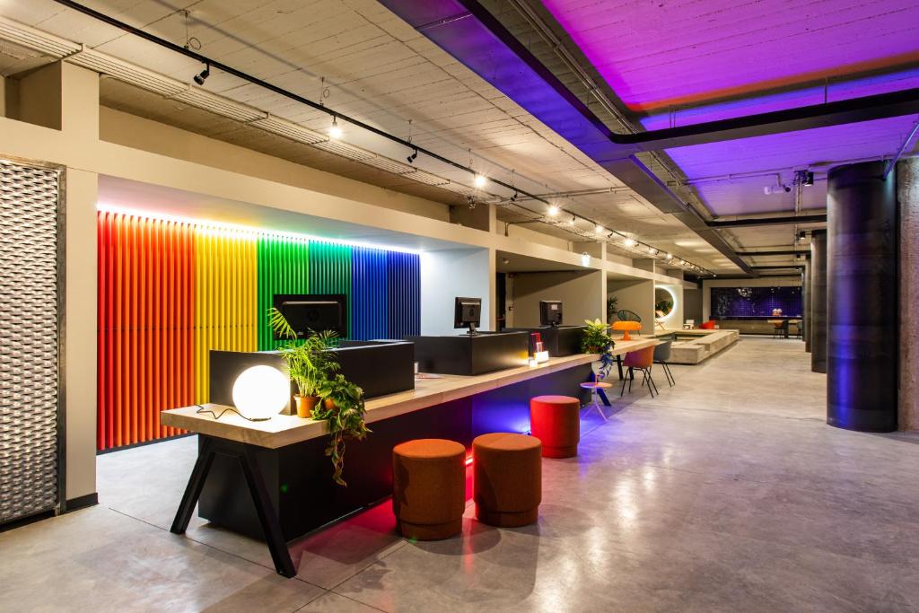 TV a/nebo společenská místnost v ubytování Ibis Styles Roma Aurelia