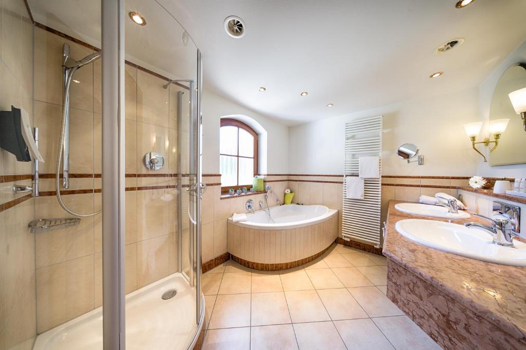 Ringhotel Mönch`s Waldhotel - Junior Suite (2 Adults)