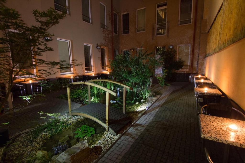 Zahrada ubytování Six Inn Hotel Budapest