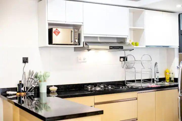Artsy eclectic space - Housity