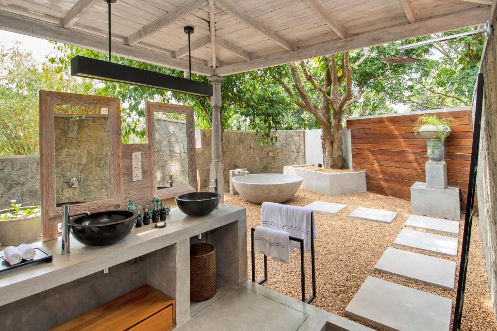 Patio nebo venkovní prostory v ubytování Haritha Villas & Spa