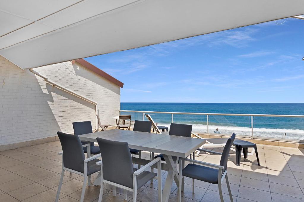 Gallery image of Driftwood 15 in Ballito