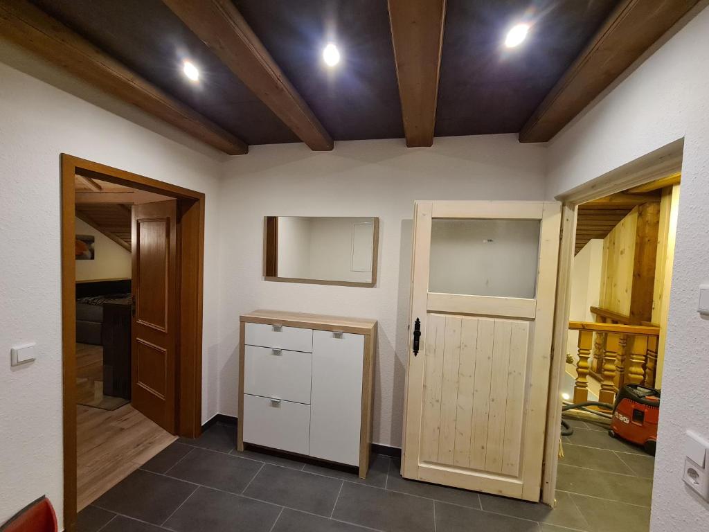 Kuchyň nebo kuchyňský kout v ubytování Piratenbucht am Brombachsee