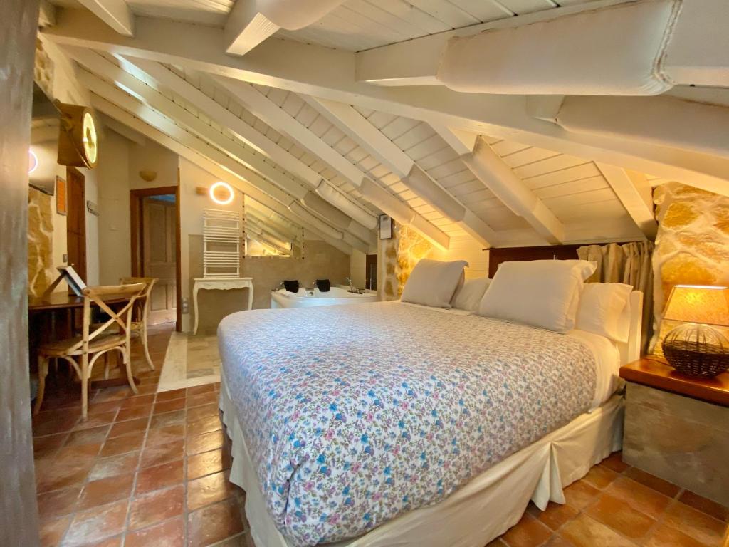 Akla La Casa Del Puente - Double Room With Whirlpool