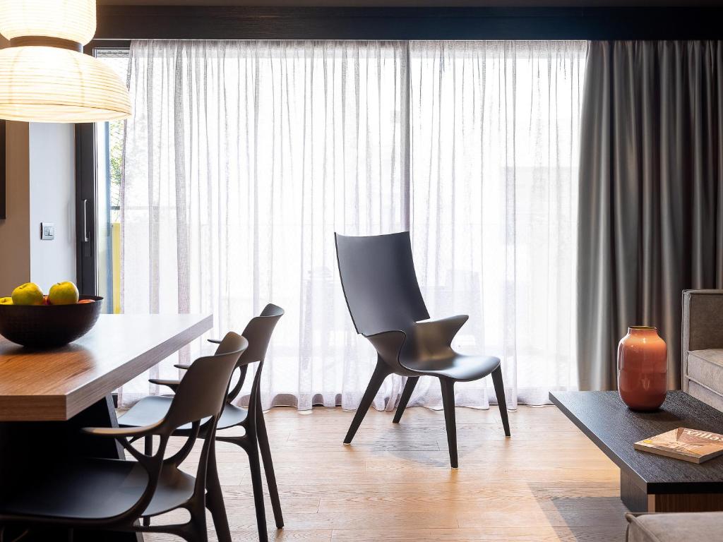 3 Pines Design Living - Resim 27