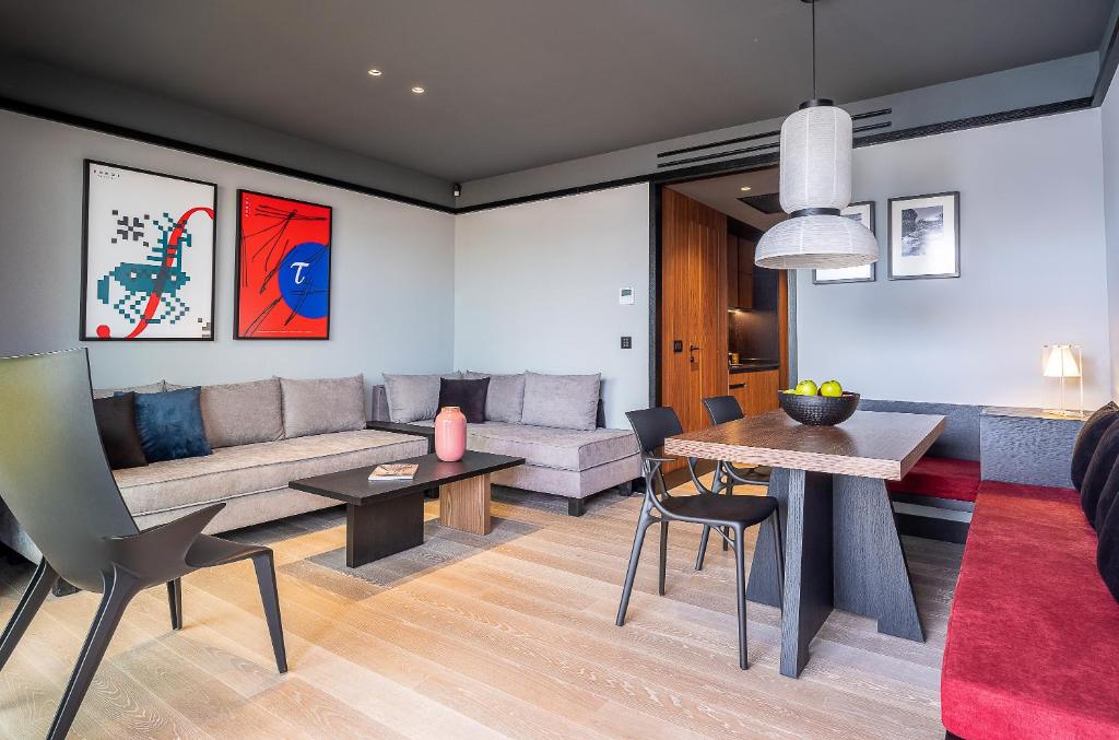 3 Pines Design Living - Resim 25