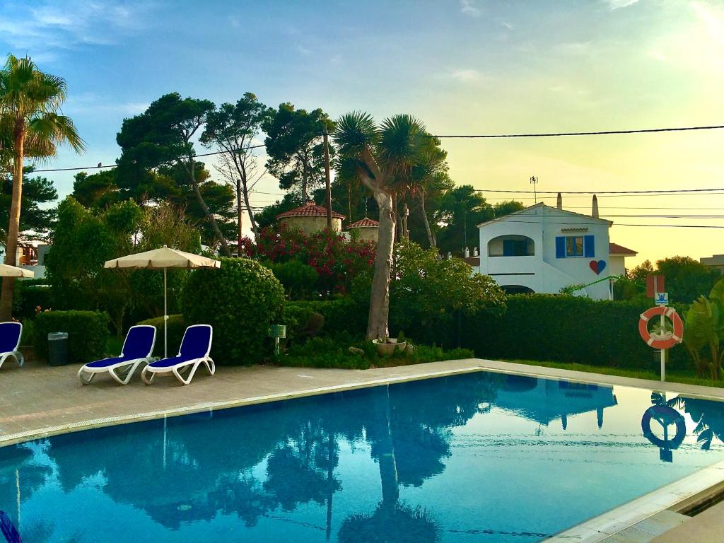 Apartamentos Ciutadella, Cala Blanca – Updated 2023 Prices