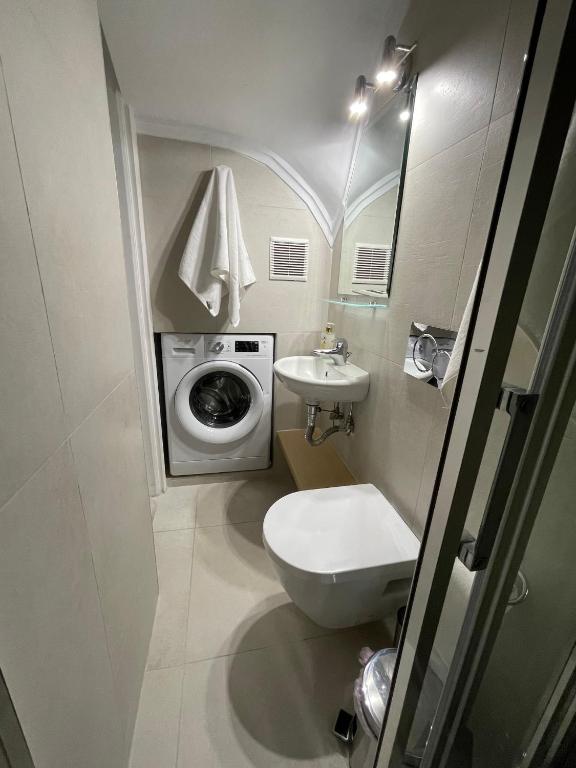 Kúpeľňa v ubytovaní Kalimera Alimos Apartment