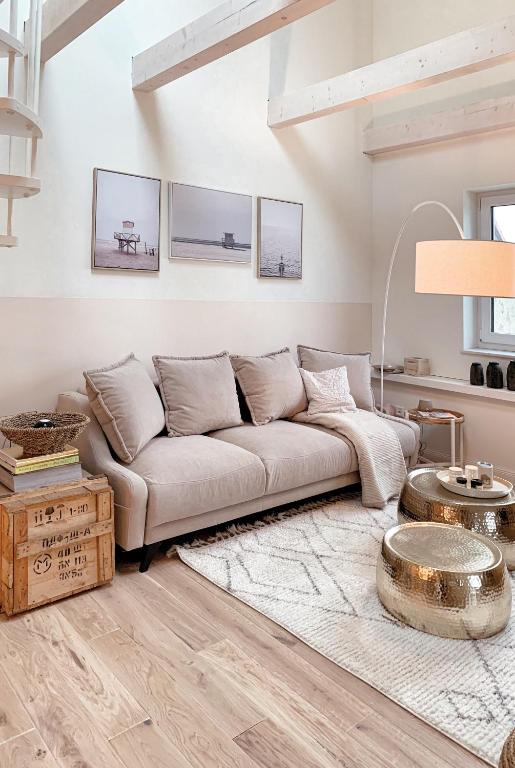 Posezení v ubytování SOLEY - Stylische Ferienwohnung idyllisch gelegen