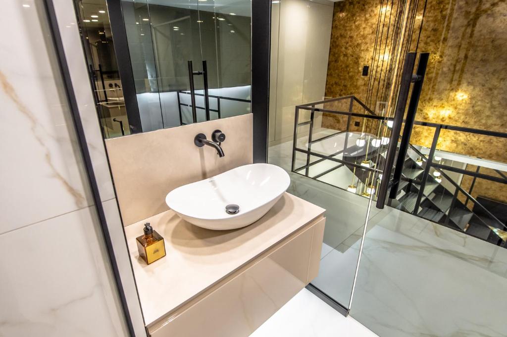 Kúpeľňa v ubytovaní Super-Apartamenty VIP Jacuzzi II