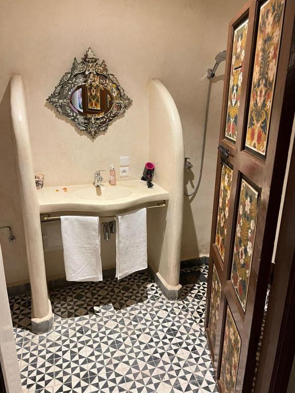 Fotografie z fotogalerie ubytování Riad Dar Chacha v Marrákéši