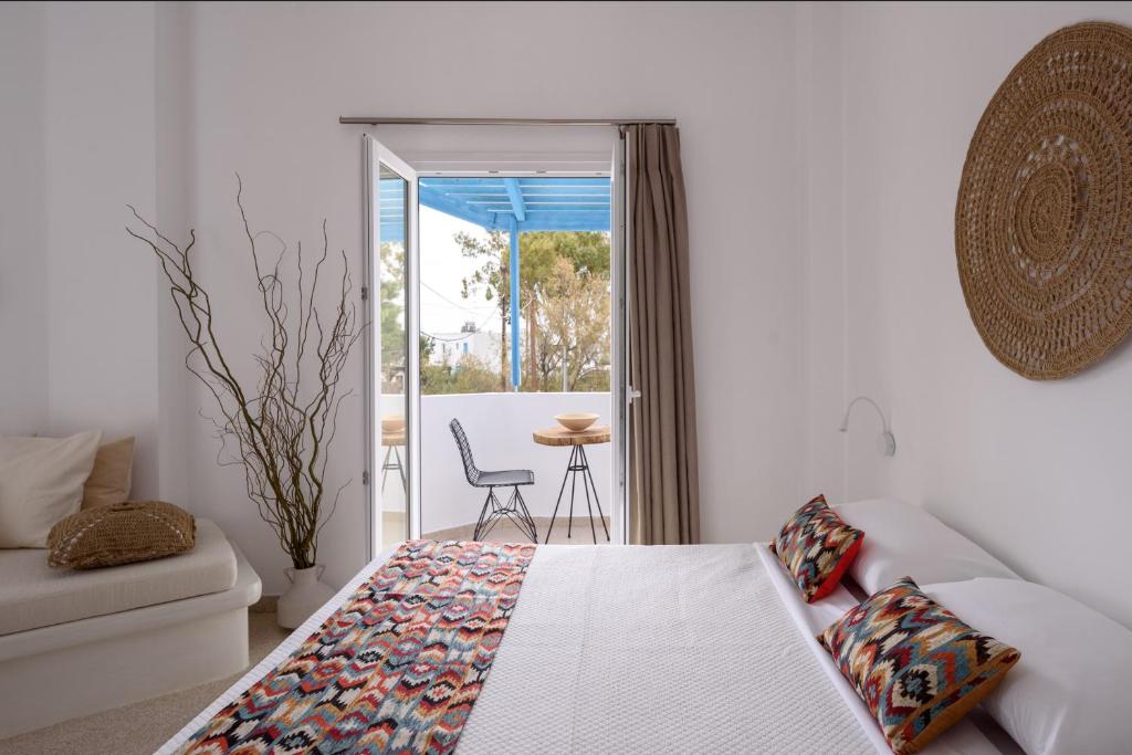 Cal Day Rooms Santorini - 15