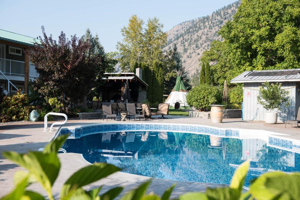 Cawston – Photos 1