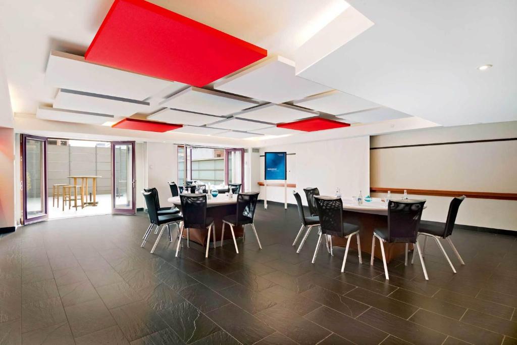Posezení v ubytování Novotel Montreal Center
