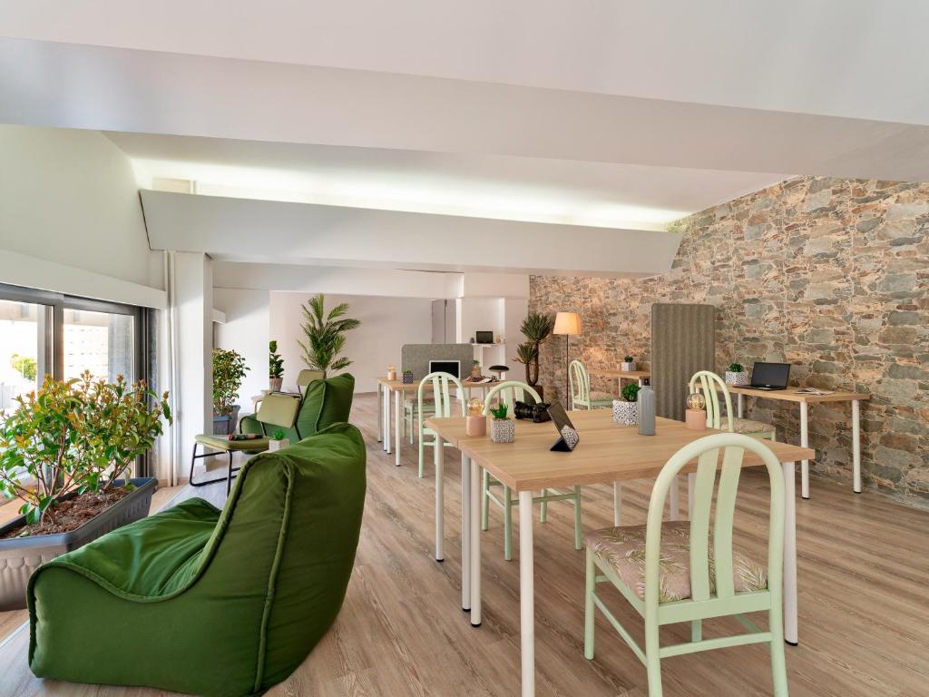 Posezení v ubytování STAY Rhodes Hotel