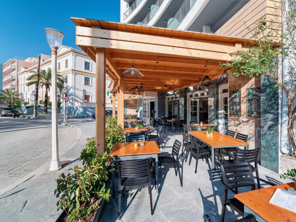 STAY Rhodes Hotel - Resim 10