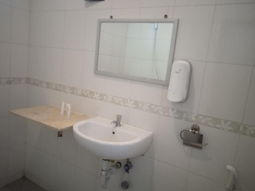 family house hotel kuta - Superior Double Or Twin Room