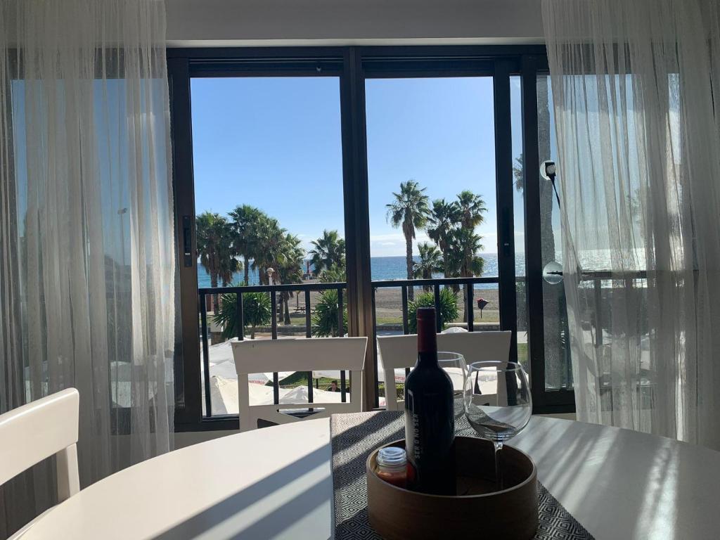 Fotografie z fotogalerie ubytování Apartamento Puerto Blanco v destinaci Caleta De Velez