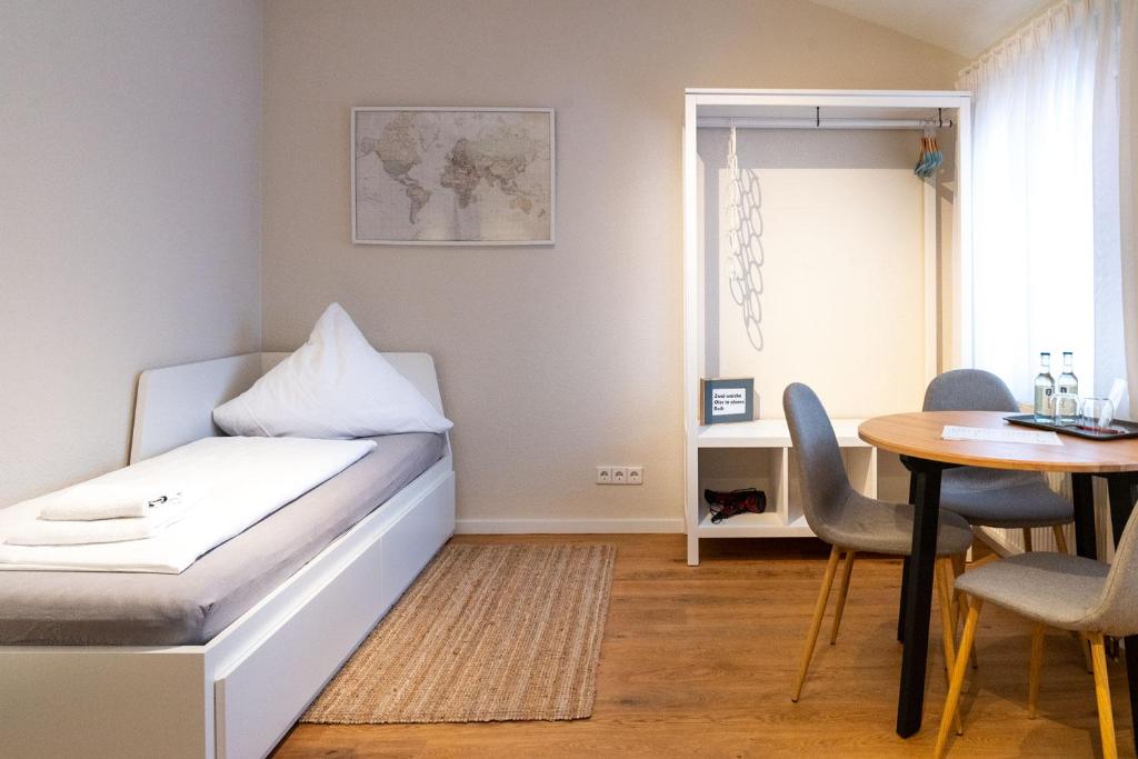Hotel Beim Schupi Karlsruhe - Classic Triple Room