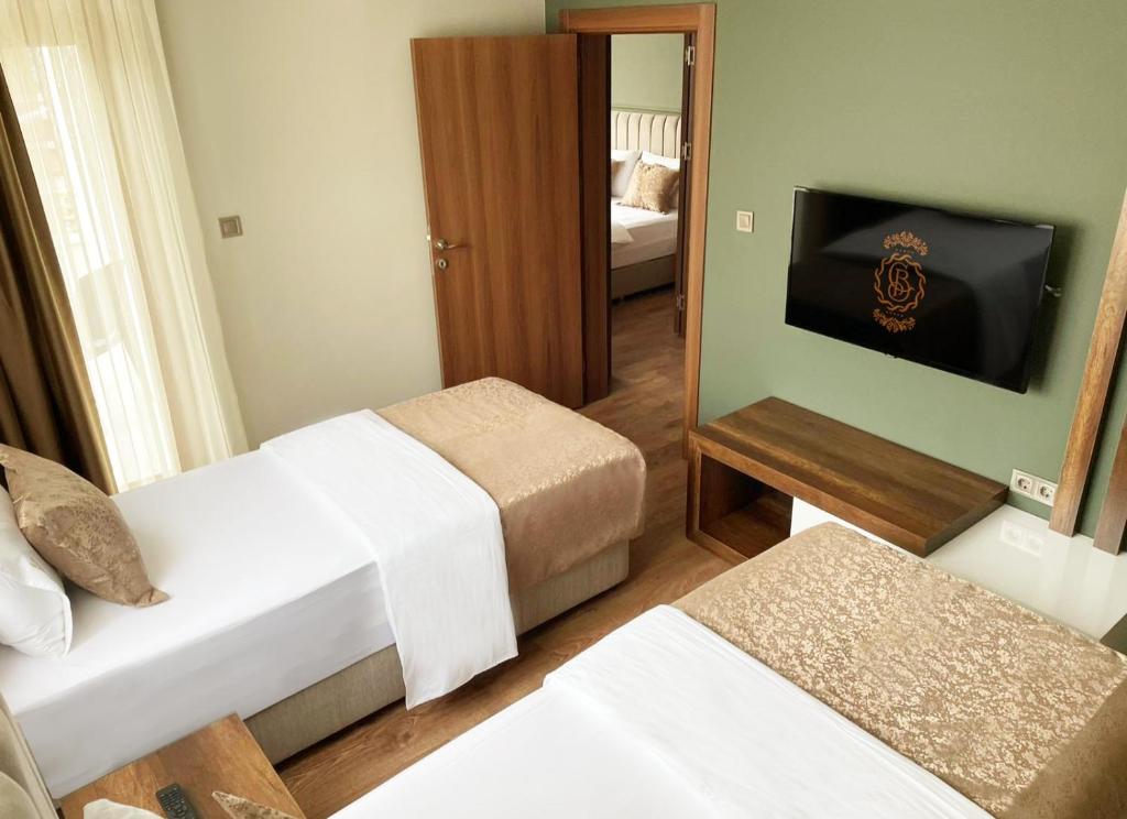 Bayrak Grand Hotel - Suite Familiale