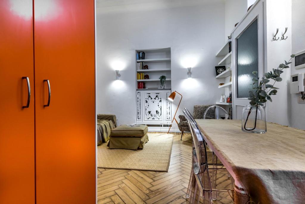 Zdjęcie z galerii obiektu JOIVY Modern Studio near City Centre w Mediolanie