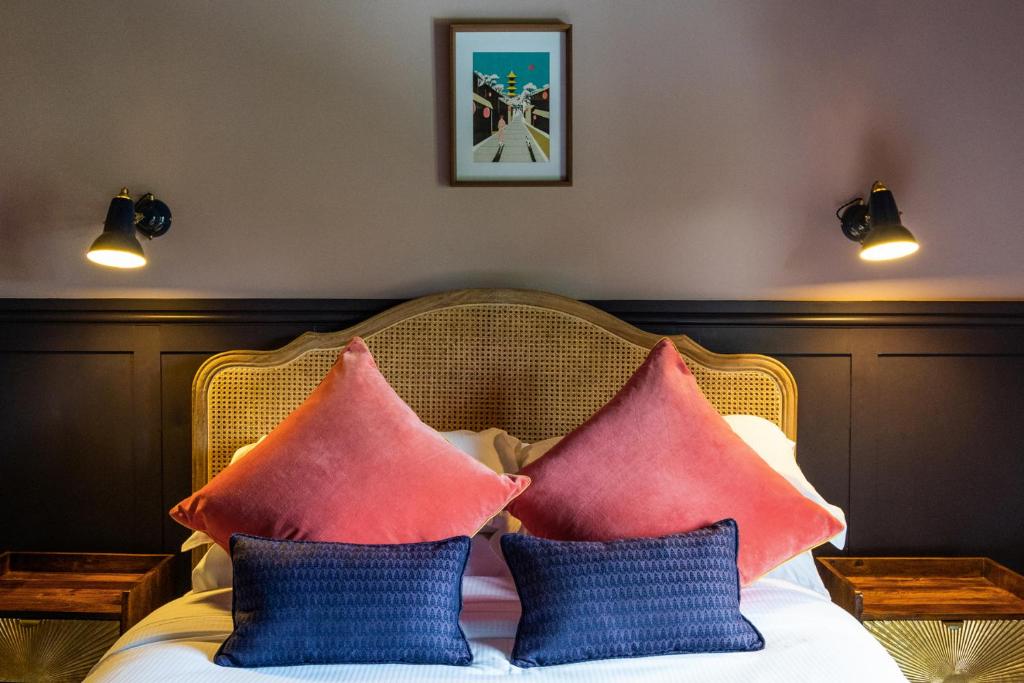 The Queens Chew Magna - Resim 18