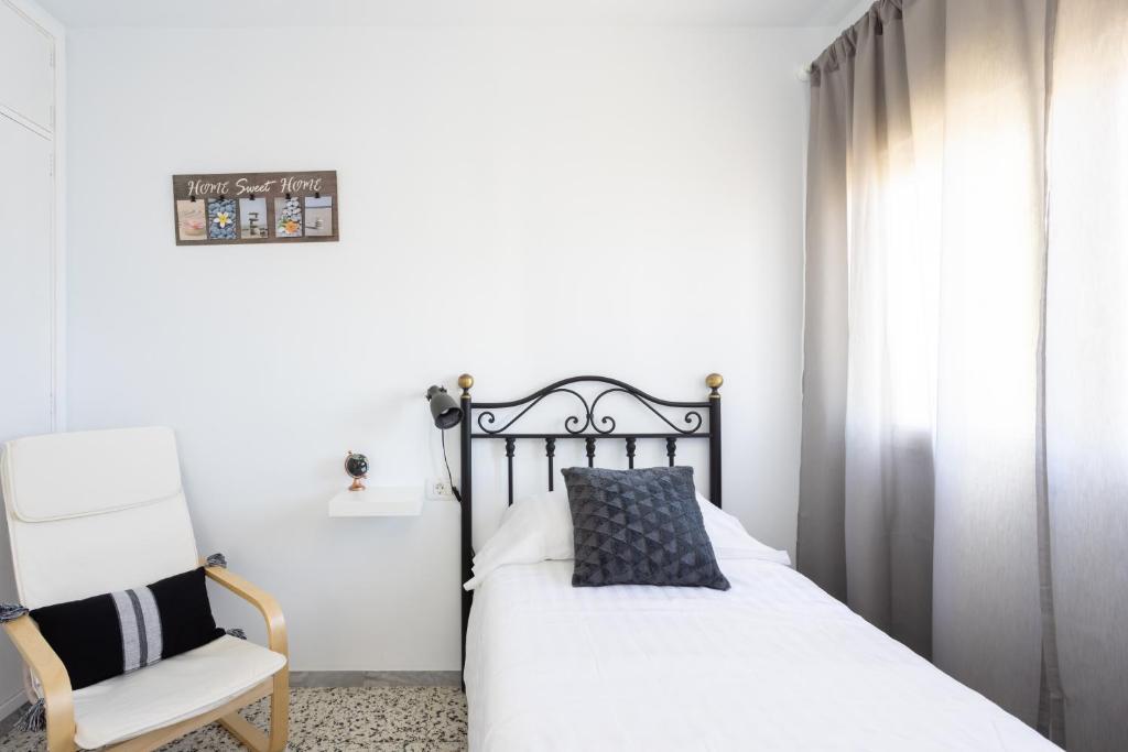 Postel nebo postele na pokoji v ubytování Home2Book Serene Apartment Ocean Breeze, Bajamar