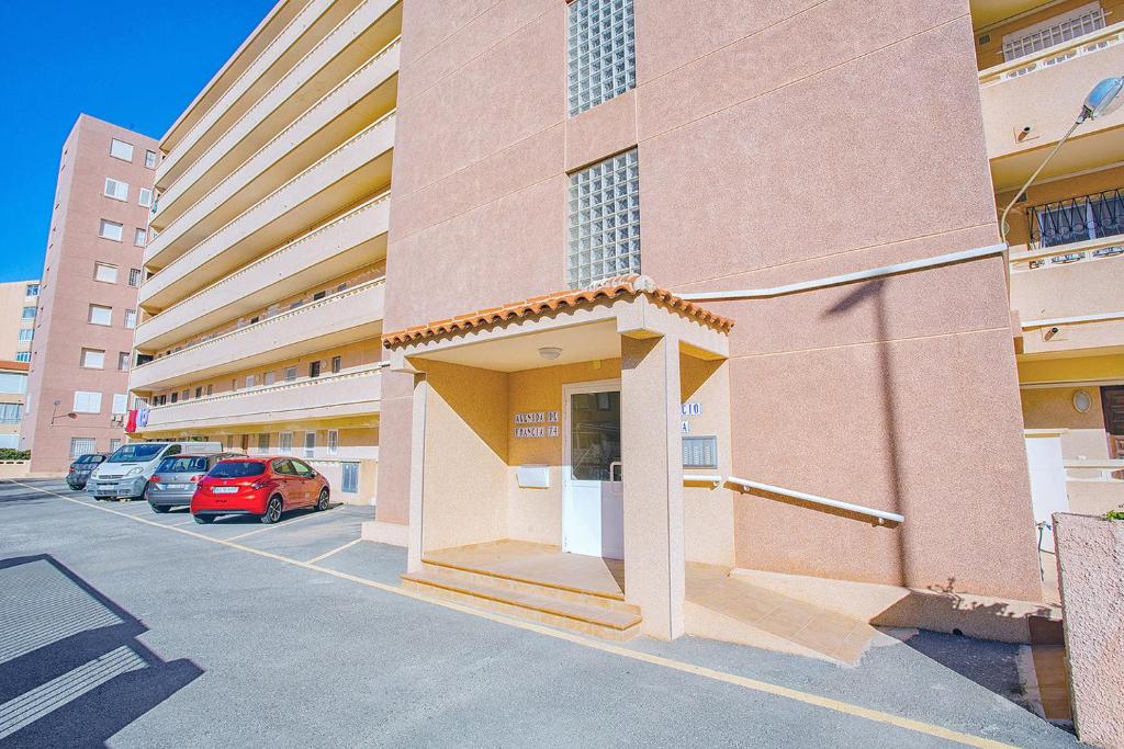 Budova, v ktorej sa apartmán nachádza