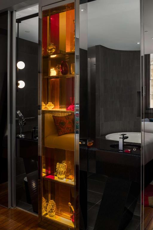 QT Sydney - Resim 27