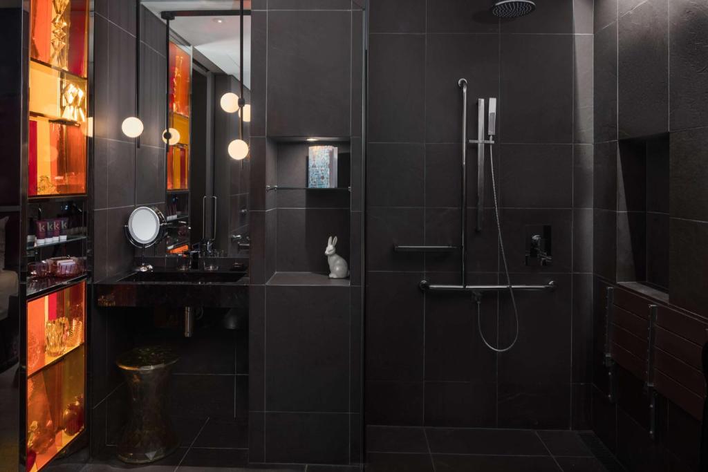 QT Sydney - Resim 29